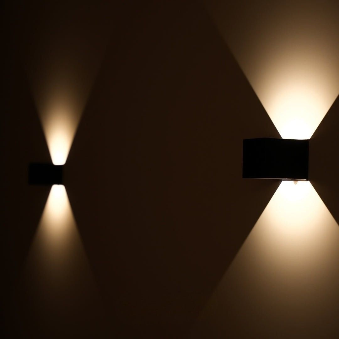 Applique LED Cube – Mettez vos murs en lumière avec style