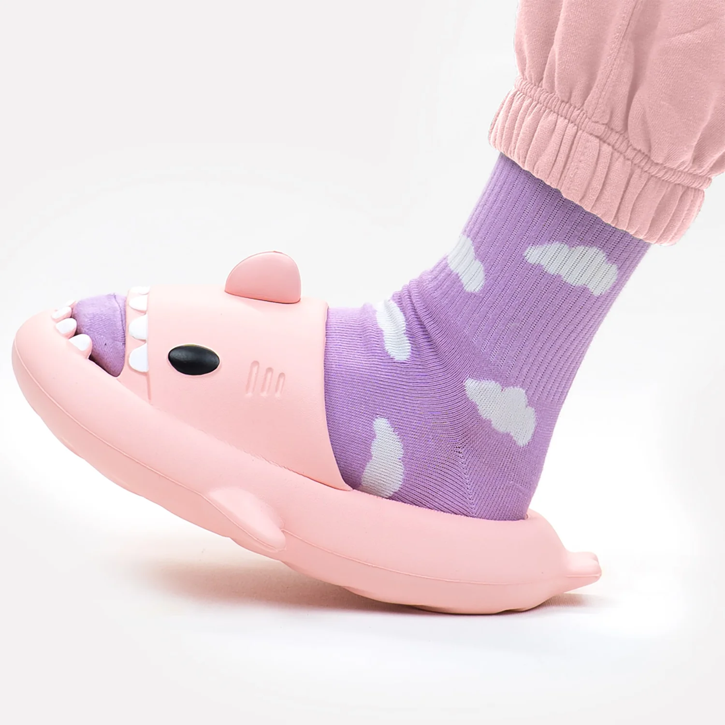 Sharky™ – Les sabots rigolos et ultra-confort pour petits et grands